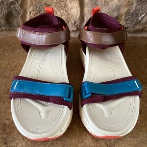 Vionic Walk Max Wanderer Size 8.5 Women's Sandals Ivory Brown Arch